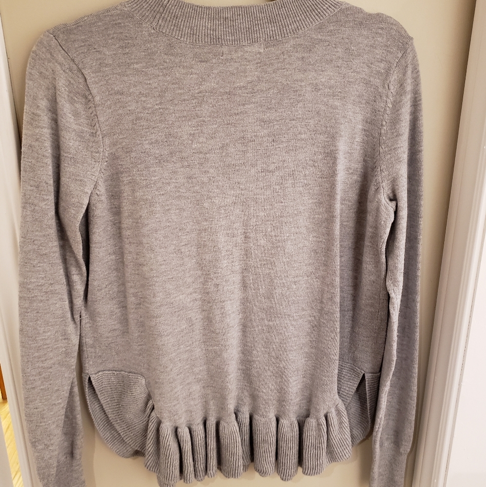 H&M Sweater - Picture 2 of 5